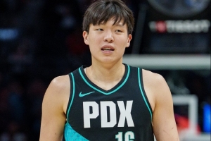 最新WNBA菲尼克斯水星对决达拉斯飞翼直播入口_最新WNBA菲尼克斯水星对决达拉斯飞翼直播入口在线观看_免费看直播