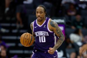 国王对NBA雄鹿jrs直播_国王对NBA雄鹿jrs直播在线观看_免费看直播