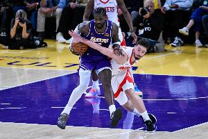 NBA尼克斯对决马刺在线观看_NBA尼克斯对决马刺在线观看在线观看_免费看直播